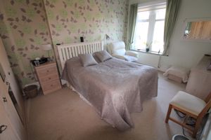 Bedroom- click for photo gallery